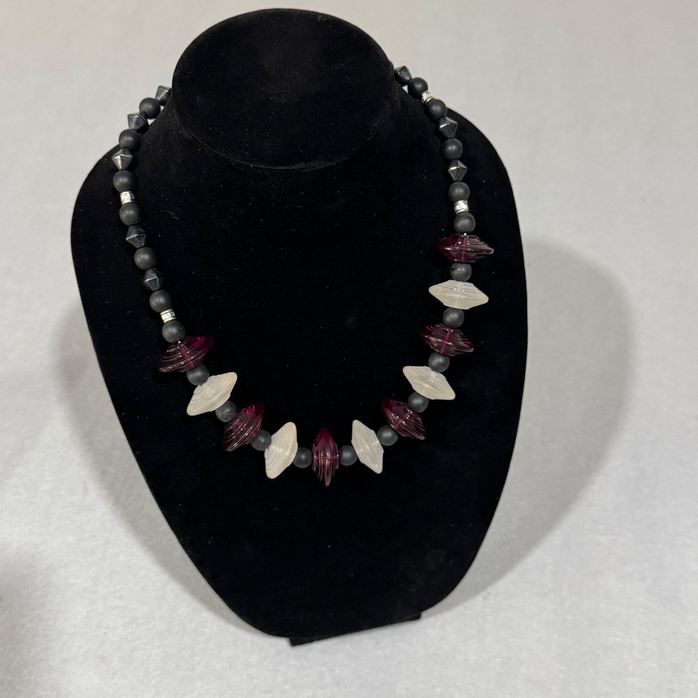Komatsu Necklace Women Black Magenta White Geometric Beaded Vintage Japan MCM